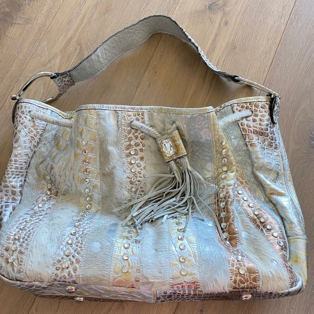 Raviani large stunning shoulder bag